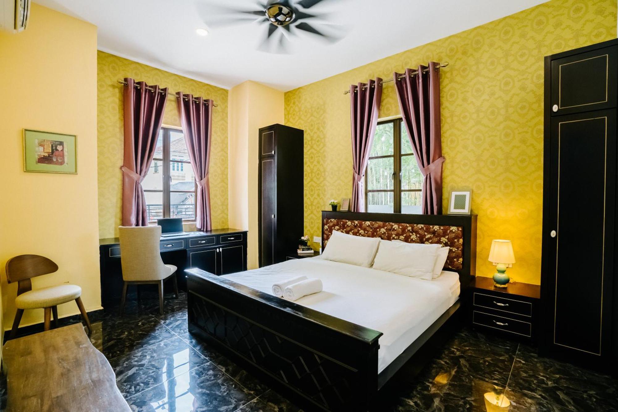 Wang'S Bnb 4 Bedrooms Villa George Town Exterior photo